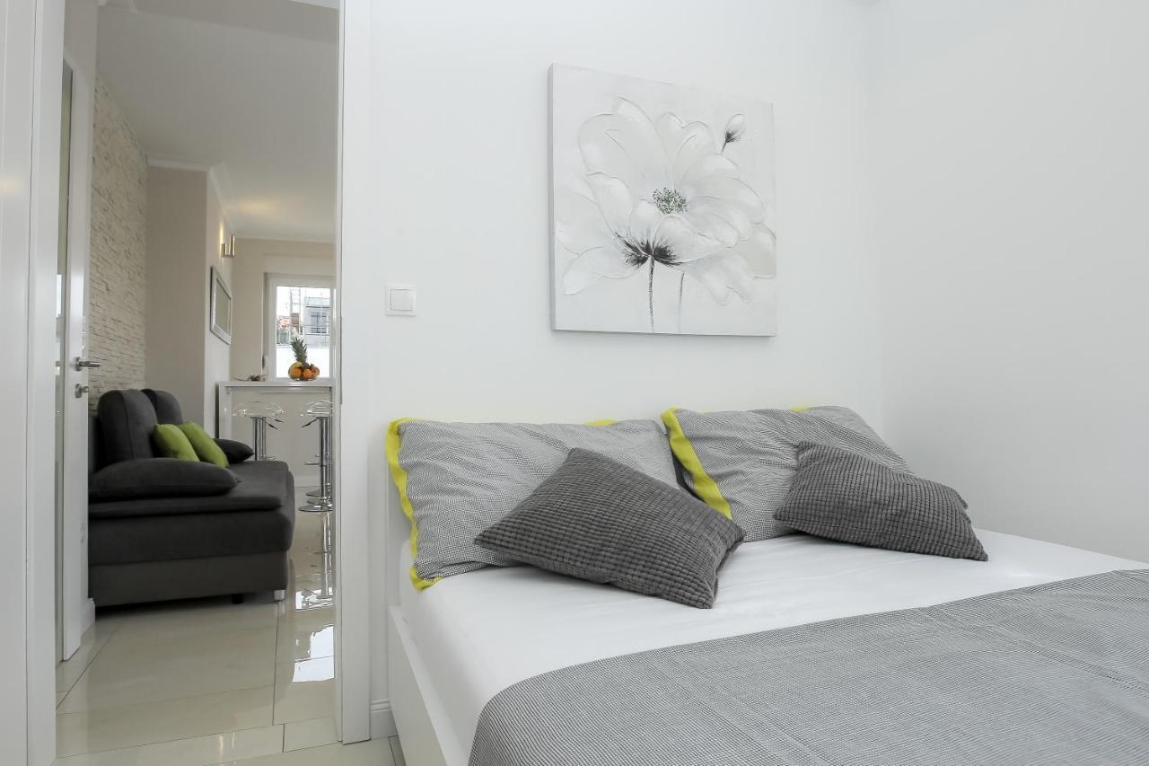 Apartments Tomana Novalja Zewnętrze zdjęcie
